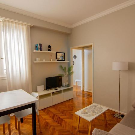Calle 3 De Febrero, Departamento En Belgrano บัวโนสไอเรส ภายนอก รูปภาพ