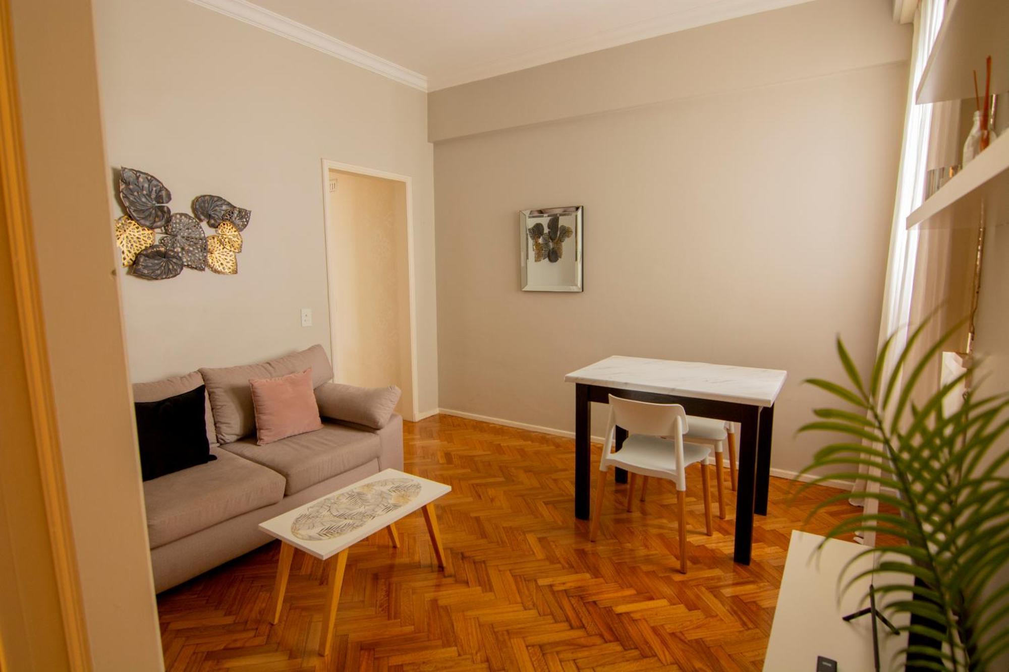 Calle 3 De Febrero, Departamento En Belgrano บัวโนสไอเรส ภายนอก รูปภาพ